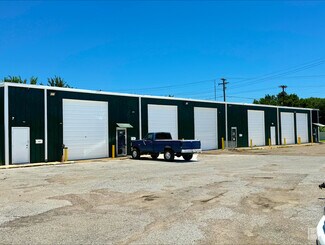 Plus de détails pour 600-622 N Main St, Irving, TX - Local d'activités, Industriel/Logistique à louer