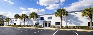 Plus de détails pour 440 Tall Pines Rd, West Palm Beach, FL - Industriel/Logistique à louer