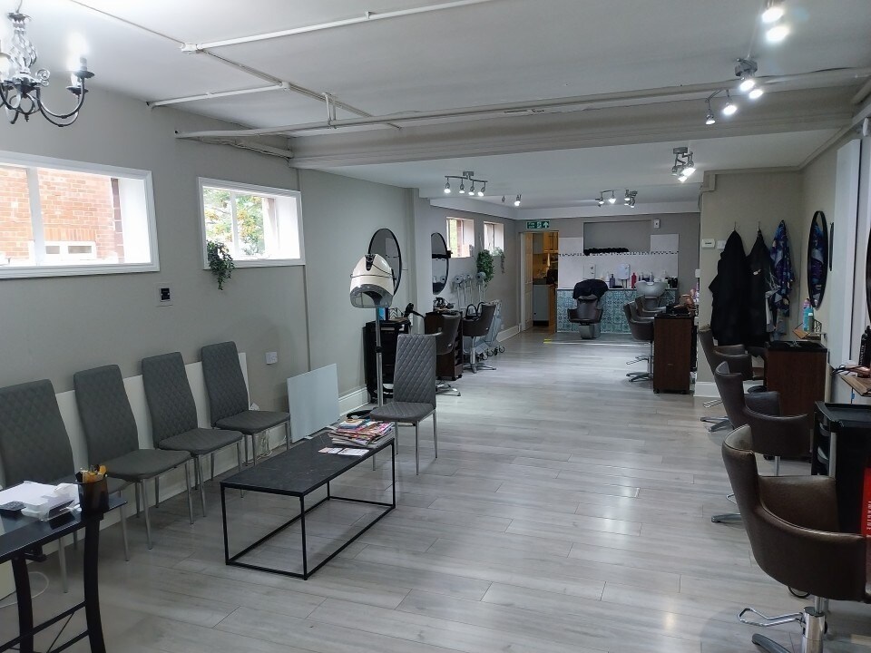 260-266 Hykeham Rd, Lincoln, LIN LN6 8BJ - Lot Unit 266 - - Photo intérieure - Image 2 of 4