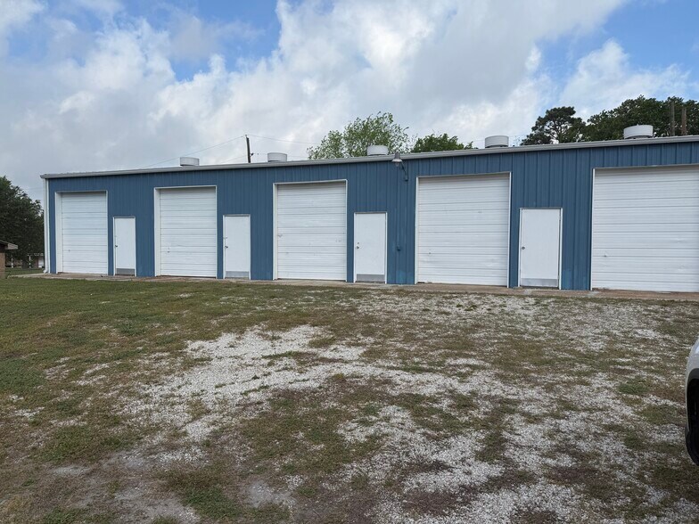 200 Paul Knox St, Huntsville, TX à vendre - Photo de l’immeuble – Image 2 sur 3
