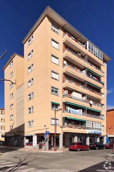 Travesía Toledo, 1, Azuqueca de Henares, Guadalajara à vendre - Photo de l’immeuble – Image 2 sur 2