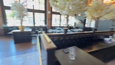 301 W 6th St, San Pedro, CA à louer - Vidéo sur l’annonce professionnelle 