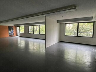 Plus de détails pour 26 rue de Berri, Paris - Bureau à louer