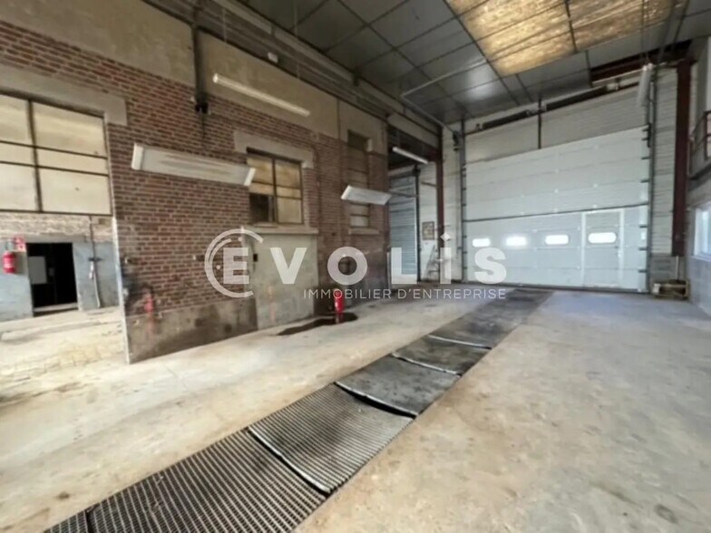 Local d'activités dans Villers-Bretonneux à vendre - Photo de l’immeuble – Image 1 sur 4