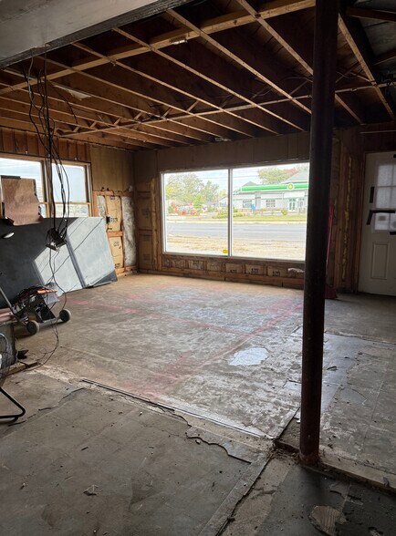 3011 Route 37 E, Toms River, NJ à vendre - Photo de l’immeuble – Image 3 sur 7