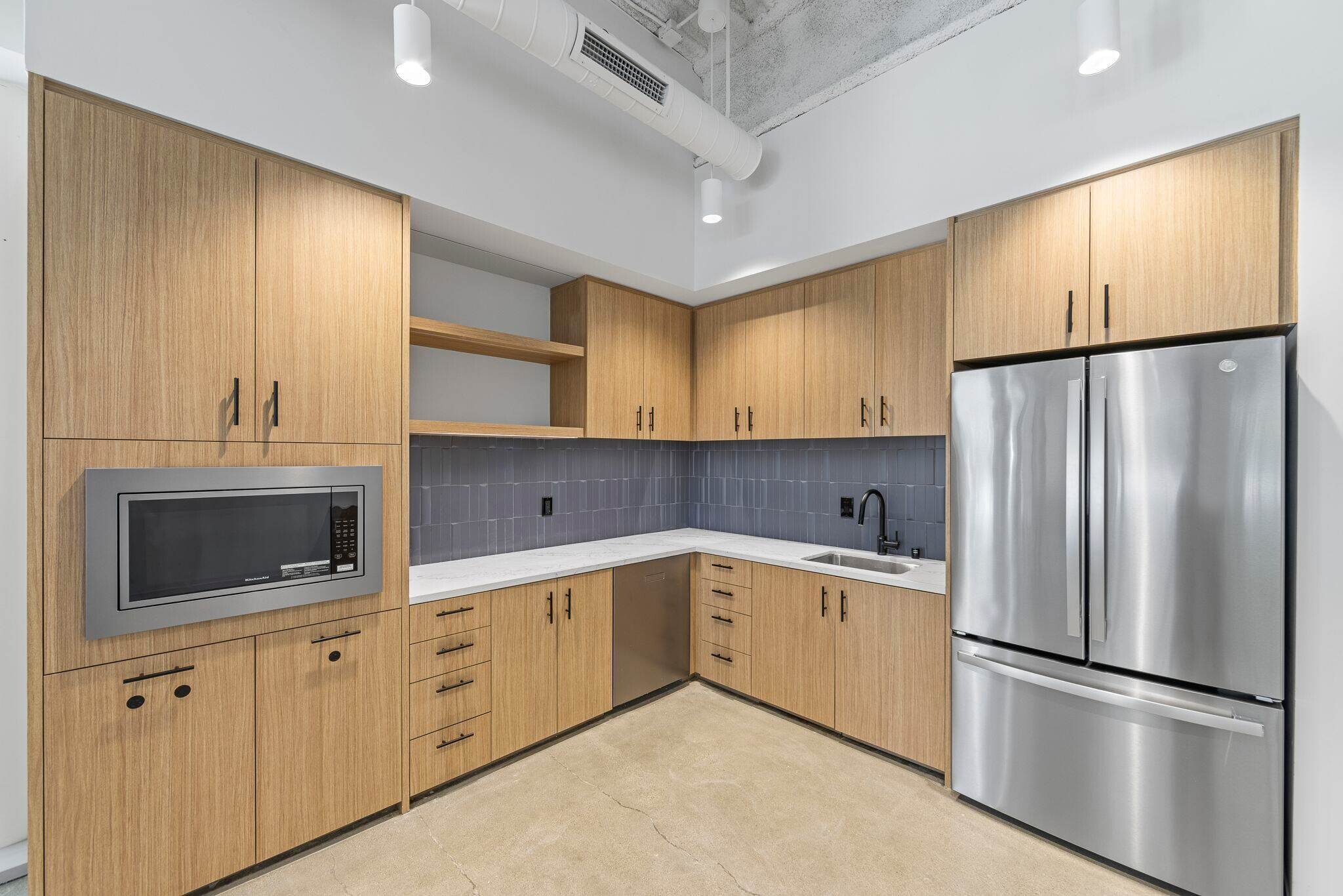 5 Park Plaza, Irvine, CA à louer Photo intérieure– Image 1 sur 7