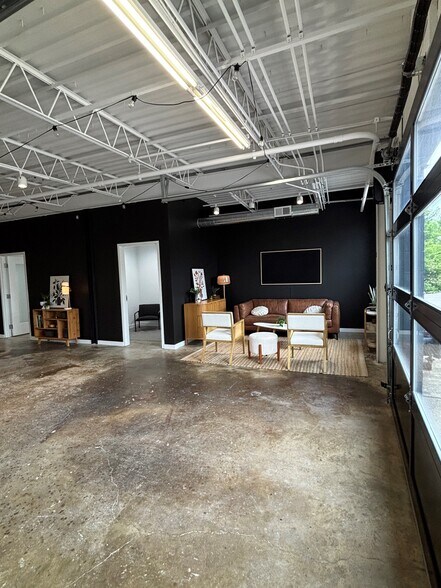 3235 Enyart Ave, Cincinnati, OH à louer - Photo intérieure – Image 2 sur 3