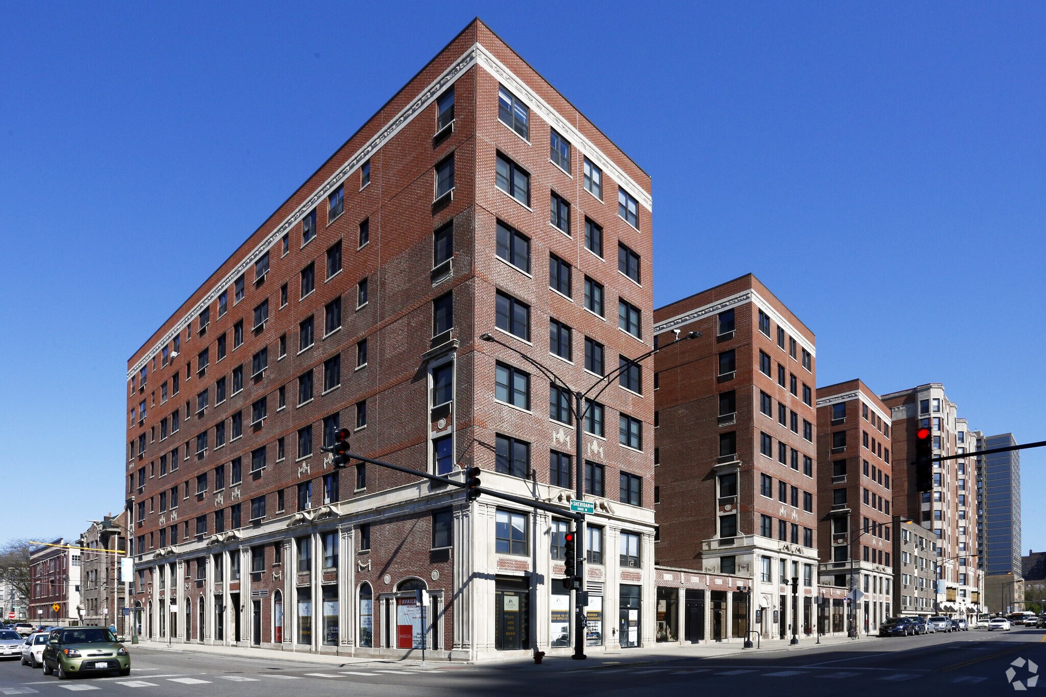 5200 N Sheridan Rd, Chicago, IL à louer Photo principale– Image 1 sur 64