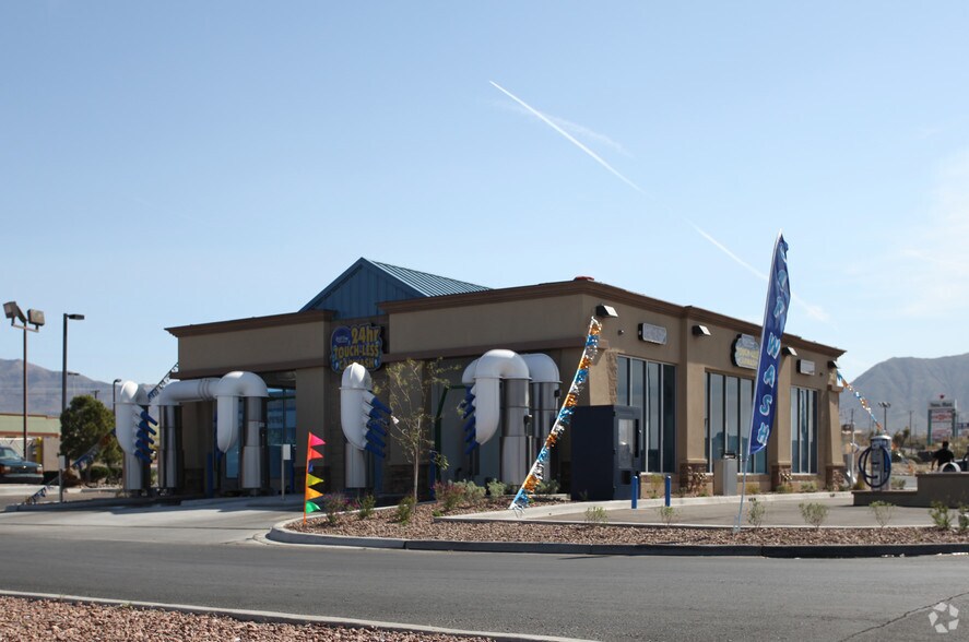 7411 Remcon Cir, El Paso, TX à vendre - Photo de l’immeuble – Image 2 sur 10