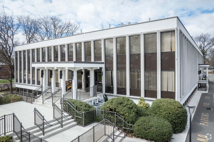 300 Knickerbocker Rd, Cresskill, NJ à louer - Photo principale – Image 1 sur 18