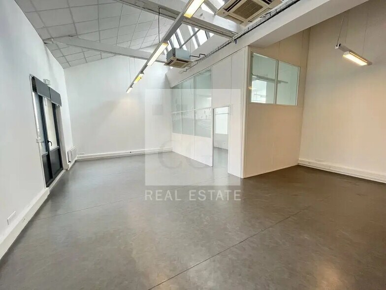 Bureau dans Lyon à louer - Photo de l’immeuble – Image 2 sur 9