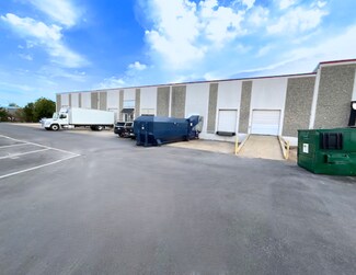 Plus de détails pour 4400-4412 SW 25th St, Oklahoma City, OK - Local d'activités, Industriel/Logistique à louer