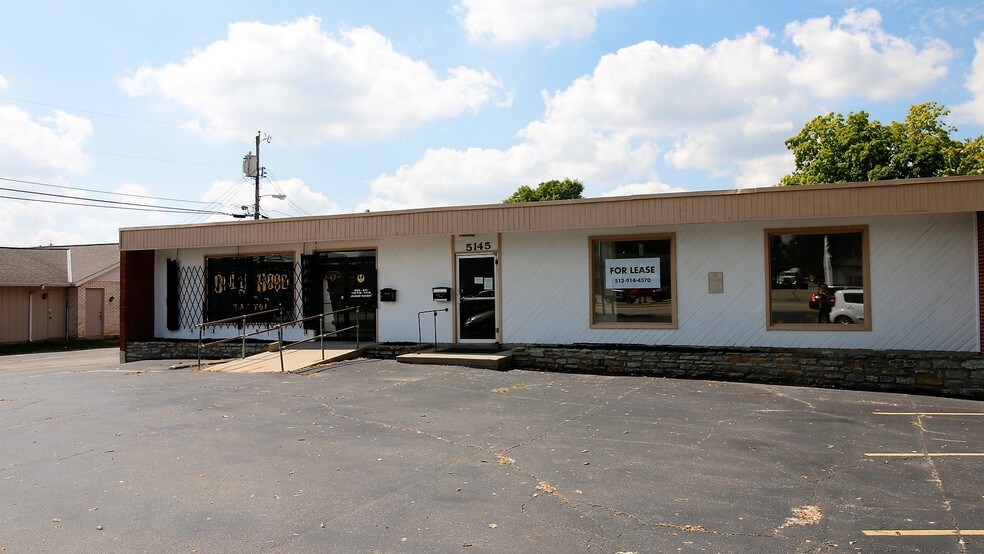 5145 Pleasant Ave, Fairfield, OH à vendre - Photo de l’immeuble – Image 3 sur 11