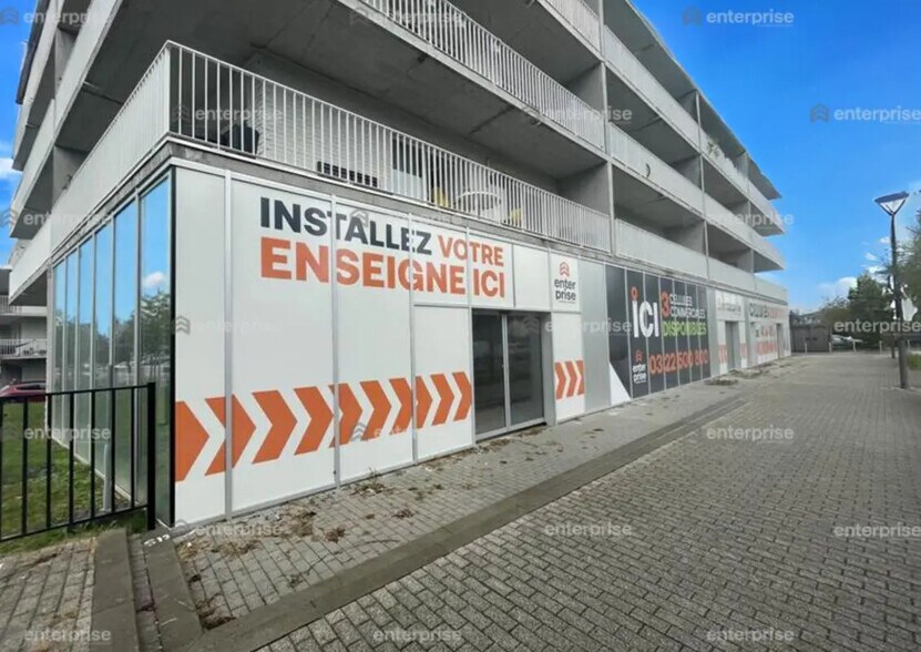 Local commercial dans Amiens à louer - Photo de l’immeuble – Image 3 sur 9