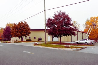 Plus de détails pour 385 N Mill St, South Lyon, MI - Industriel/Logistique à vendre