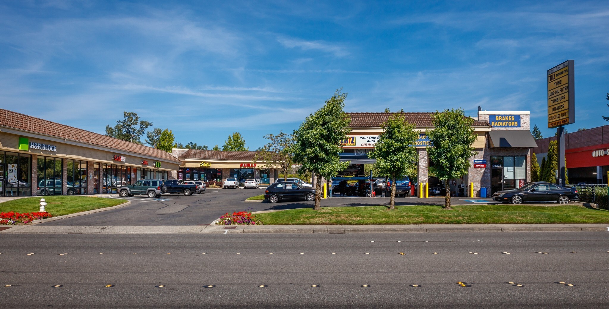 24228 104th Ave SE, Kent, WA à louer Photo principale– Image 1 sur 9