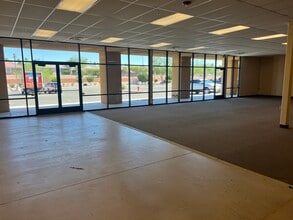 550-570 W Pioneer Blvd, Mesquite, NV à louer Photo intérieure– Image 1 sur 5