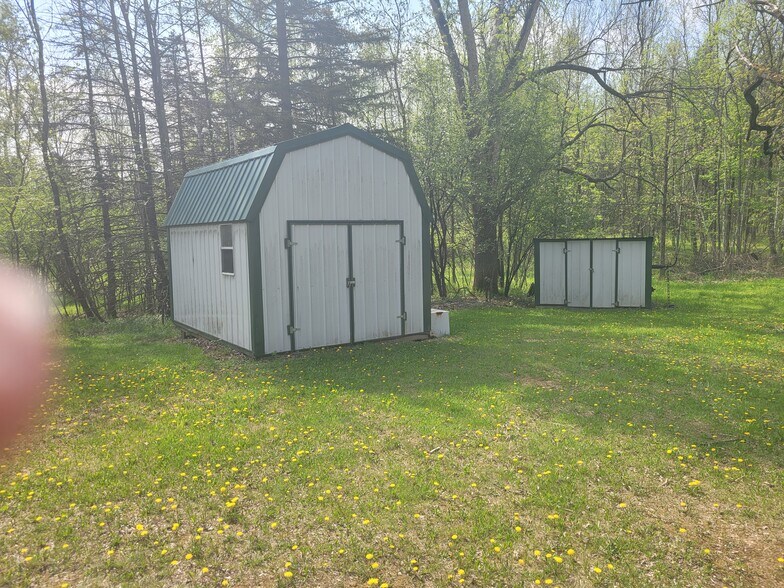 E8601 Blueberry rd, Bear Creek, WI à vendre - Photo de l’immeuble – Image 2 sur 4