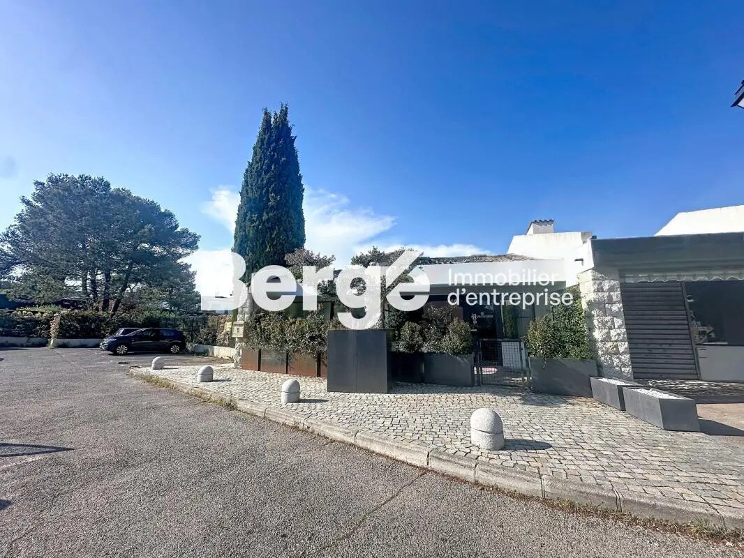 Local commercial dans Mougins à vendre Photo de l’immeuble– Image 1 sur 2