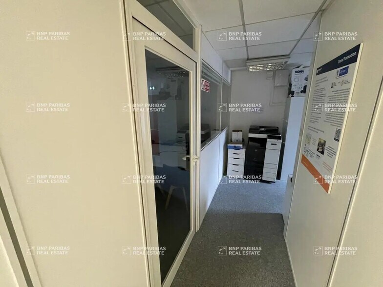 5 Place Jean Jaurès, Tours à louer - Photo intérieure – Image 3 sur 10