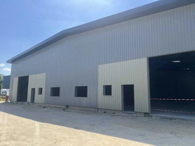 5 Za Du Bedat, SAINT-MEDARD-D'EYRANS à louer - Photo de l’immeuble – Image 1 sur 5
