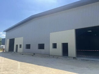 Plus de détails pour Local d'activités à louer