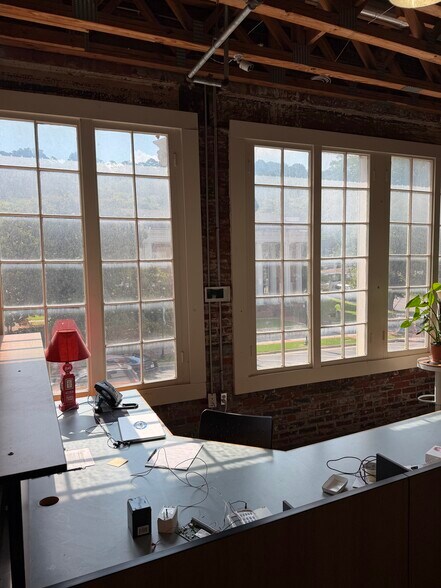 209 S Wall St, Calhoun, GA à louer - Photo de l’immeuble – Image 3 sur 18