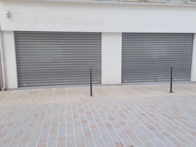 Local commercial dans Coulommiers à louer - Photo de l’immeuble – Image 2 sur 4