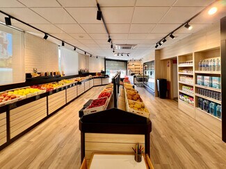 Plus de détails pour Local commercial à louer
