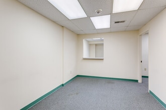 4701 Randolph Rd, Rockville, MD à louer Photo intérieure– Image 2 sur 10