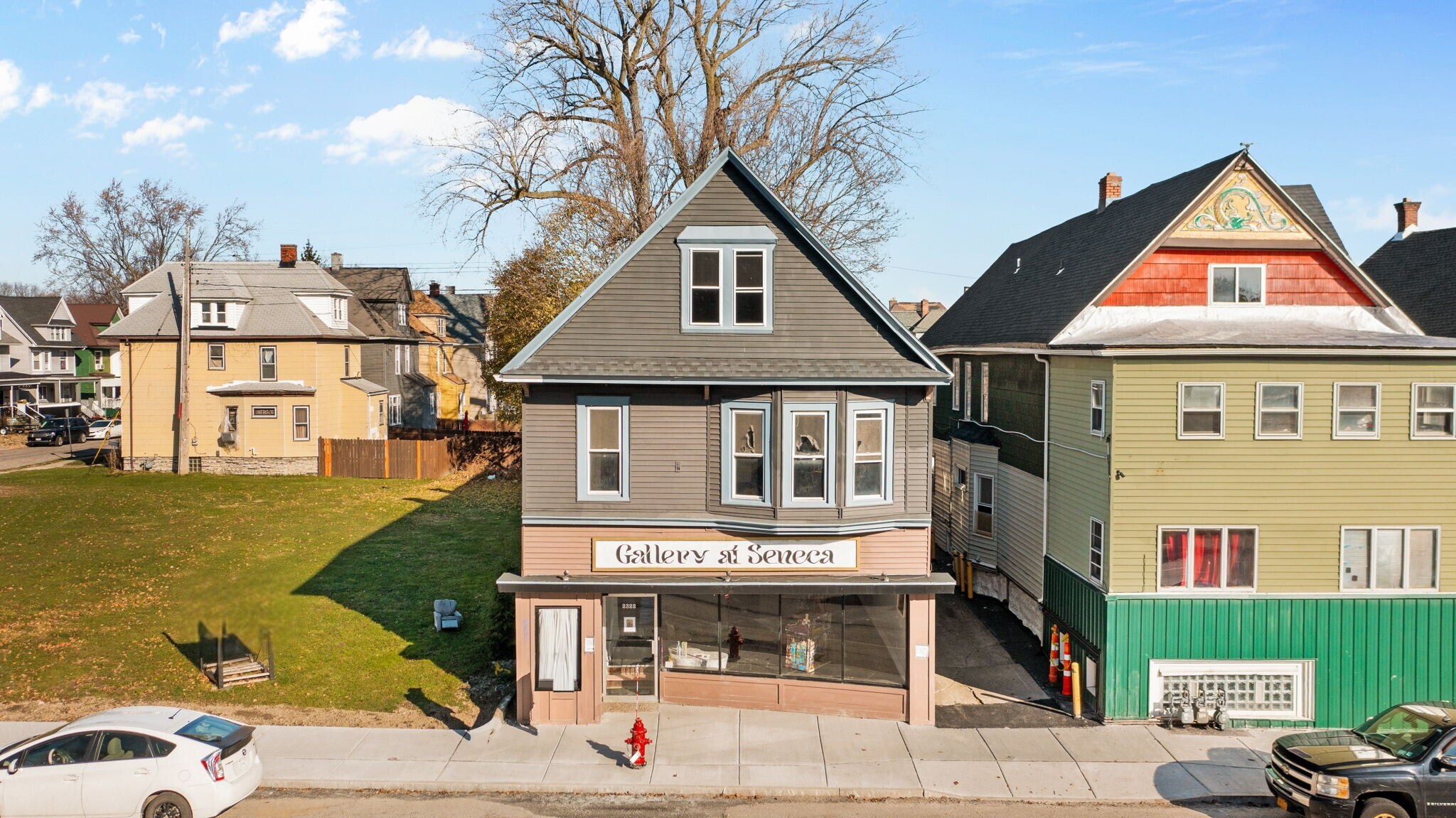 2322 Seneca St, Buffalo, NY à vendre Photo principale– Image 1 sur 16
