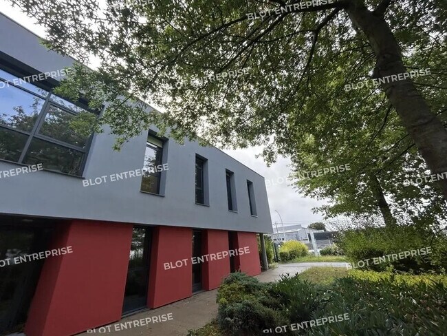 Plus de détails pour 2 Rue Alain Bombard, Saint-Herblain - Bureau à louer