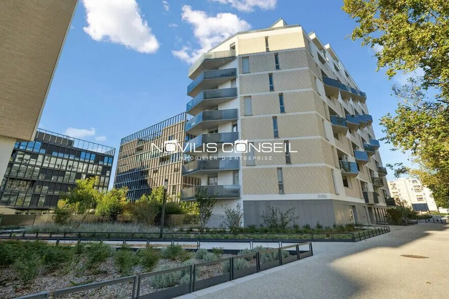 Bureau dans Toulouse à louer - Photo de l’immeuble – Image 3 sur 4