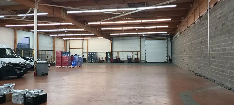 Local d’activités dans Harfleur à louer Photo intérieure– Image 1 sur 2