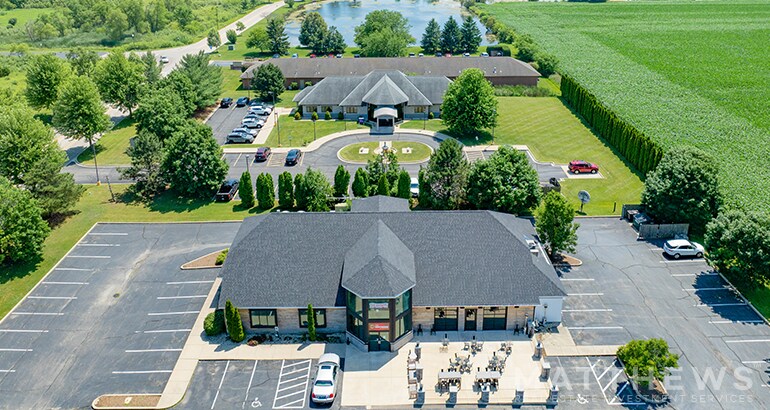 633 Ridgeview Dr, Mchenry, IL à vendre - Photo de l’immeuble – Image 2 sur 3