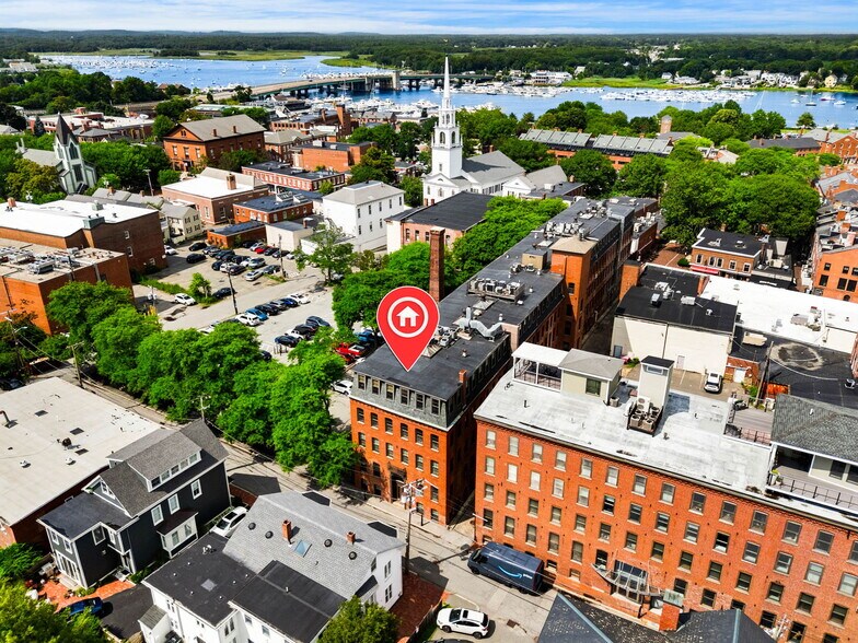 19-23 Pleasant St, Newburyport, MA à vendre - Photo de l’immeuble – Image 3 sur 39