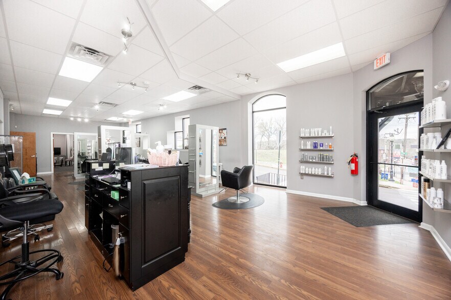 200 W Main St, Royersford, PA à louer - Photo de l’immeuble – Image 3 sur 26