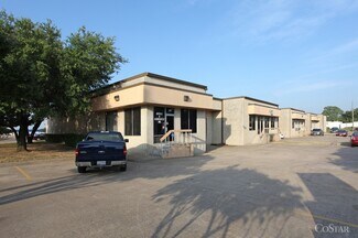 Plus de détails pour 2302 - 2326 Myrtle Springs Ave, Dallas, TX - Industriel/Logistique à louer