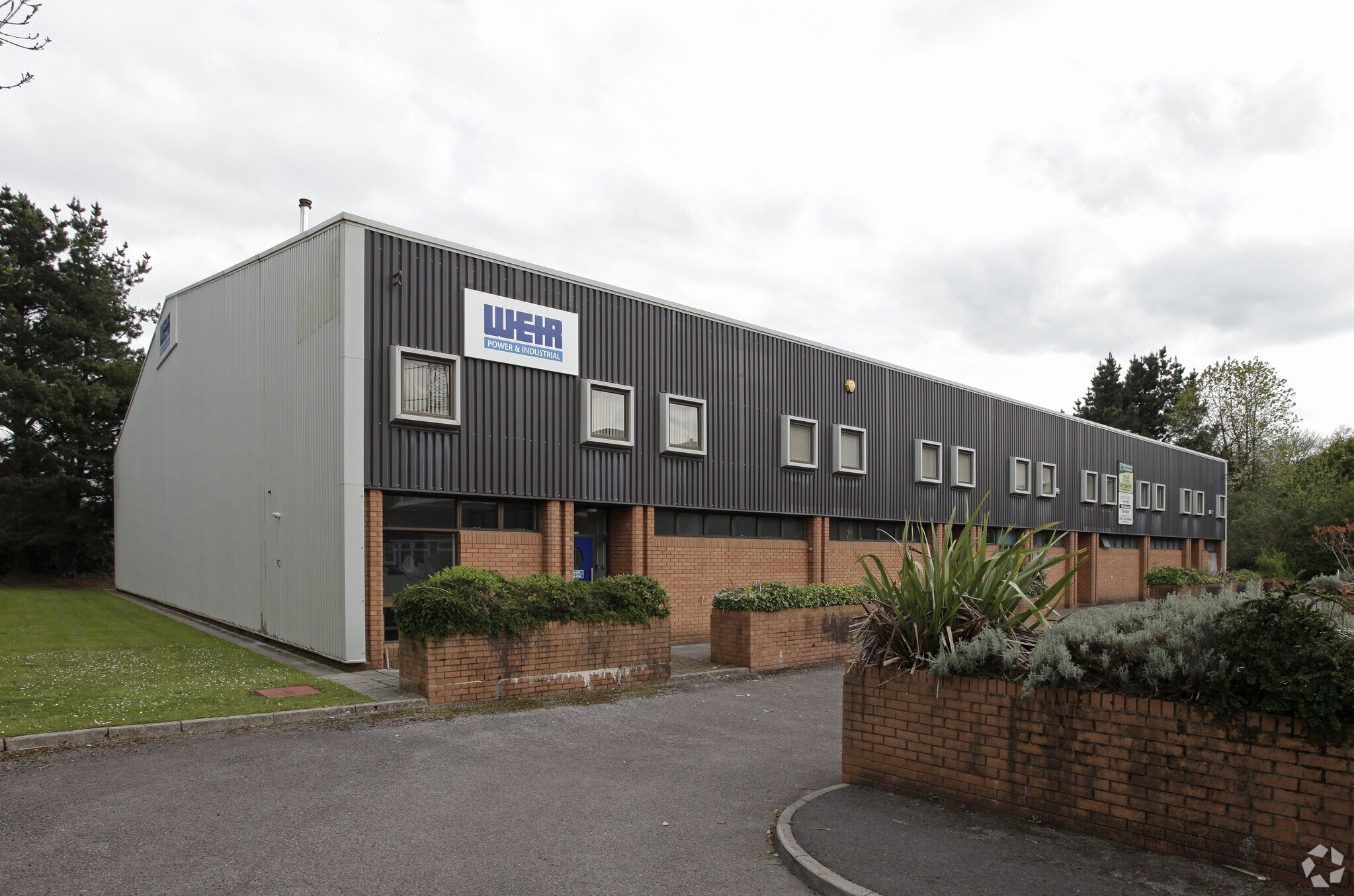 Severn Rd, Pontypridd à louer Photo principale– Image 1 sur 5