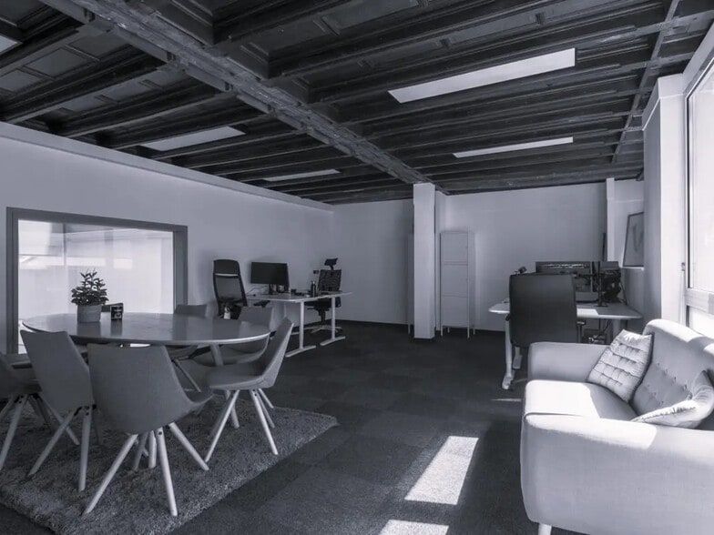 Bureau dans Angers à louer - Photo de l’immeuble – Image 2 sur 10