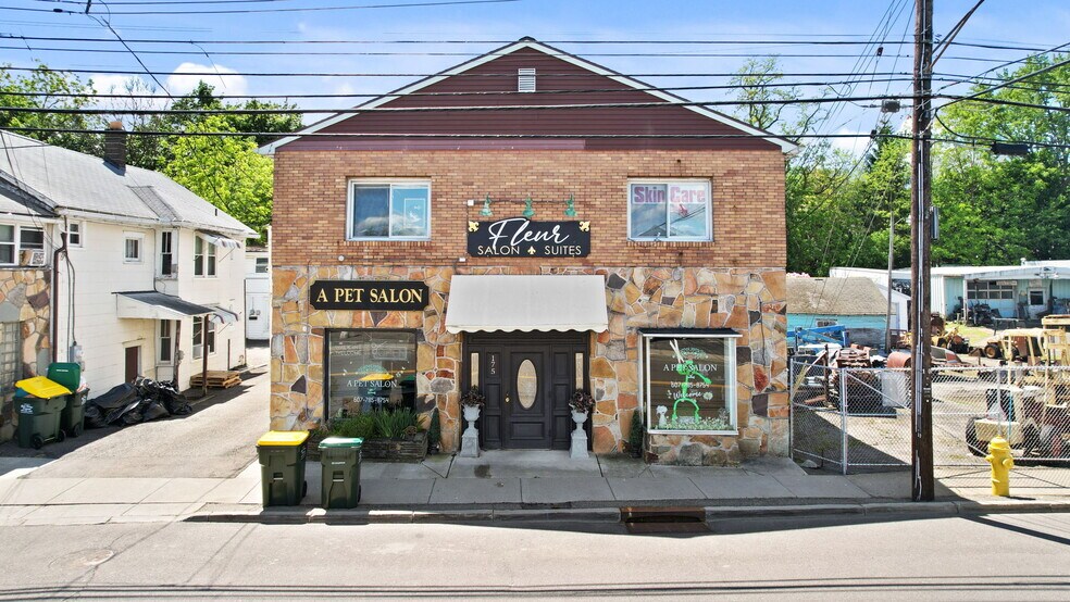 171 Front St, Vestal Township, NY à vendre - Photo de l’immeuble – Image 2 sur 56