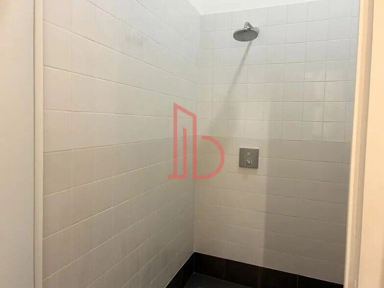 Bureau dans Bordeaux à louer - Photo intérieure – Image 3 sur 5