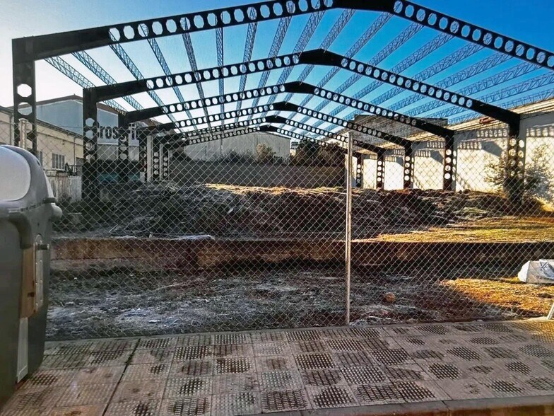 Industriel/Logistique dans Carbajosa de la Sagrada à vendre - Photo de la construction – Image 3 sur 5