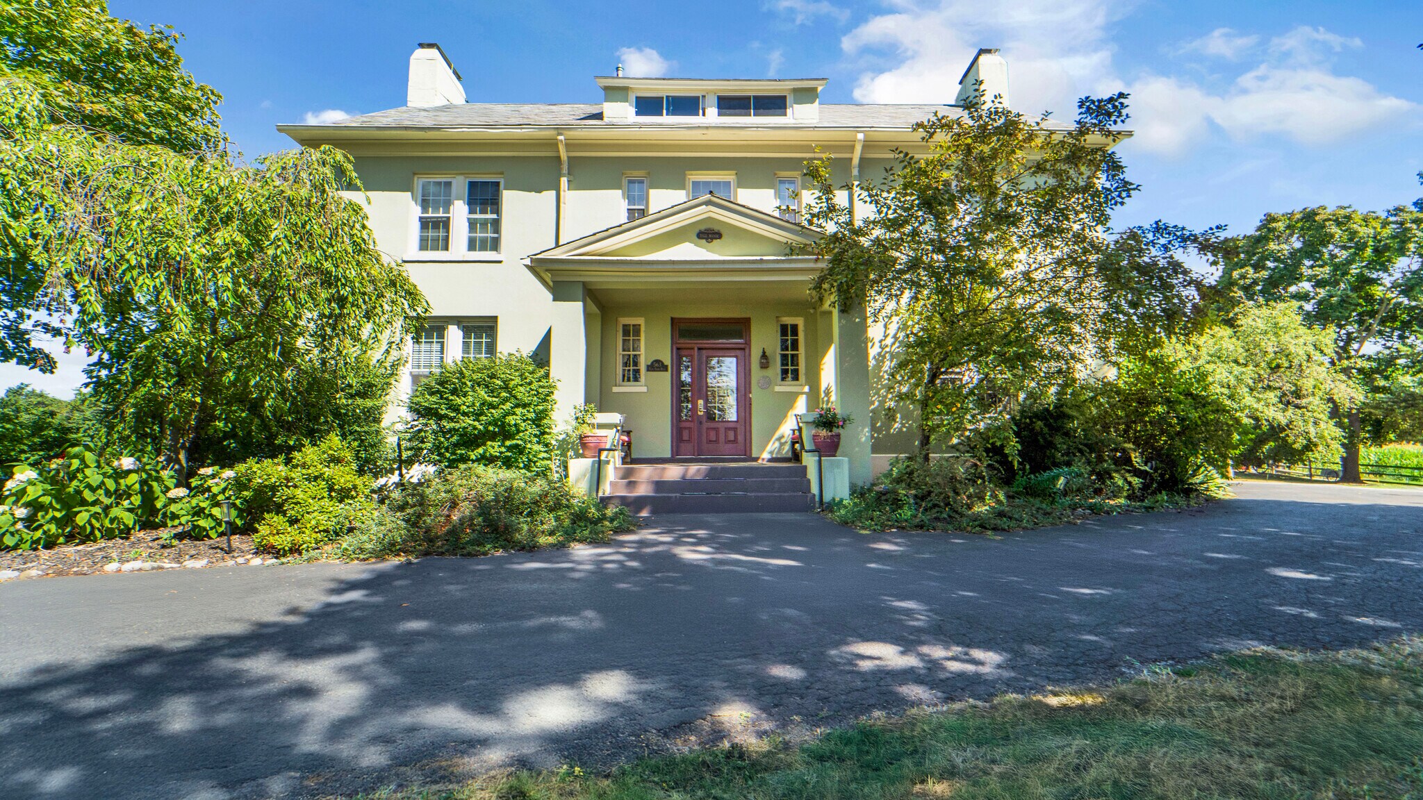 563 Yale Farm Rd, Romulus, NY à vendre Photo de l’immeuble– Image 1 sur 51