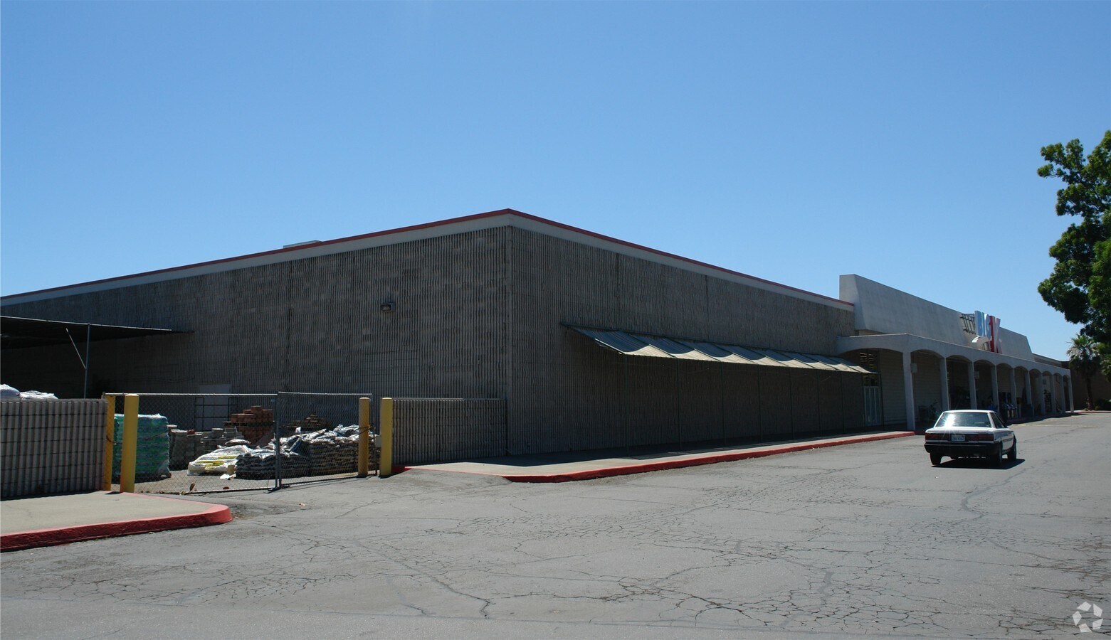 View Photo