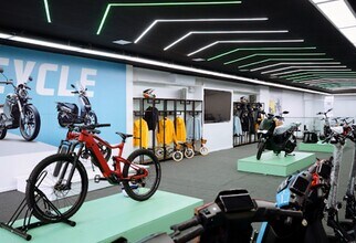 5015 5th Ave, Brooklyn, NY à louer Photo intérieure– Image 2 sur 3