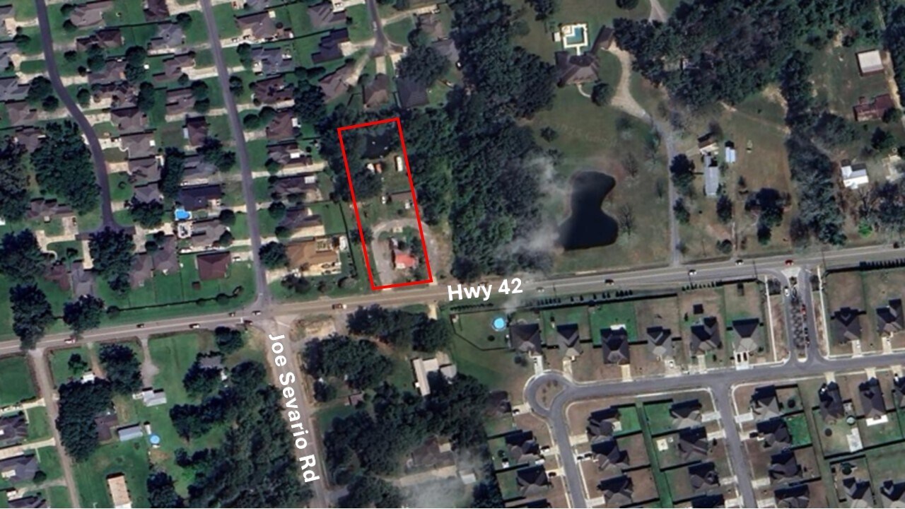 40238 Highway 42, Prairieville, LA à vendre Photo principale– Image 1 sur 5
