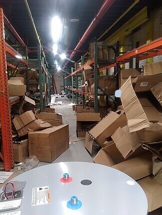 Plus de détails pour 409 Willoughby Ave, Brooklyn, NY - Industriel/Logistique à louer