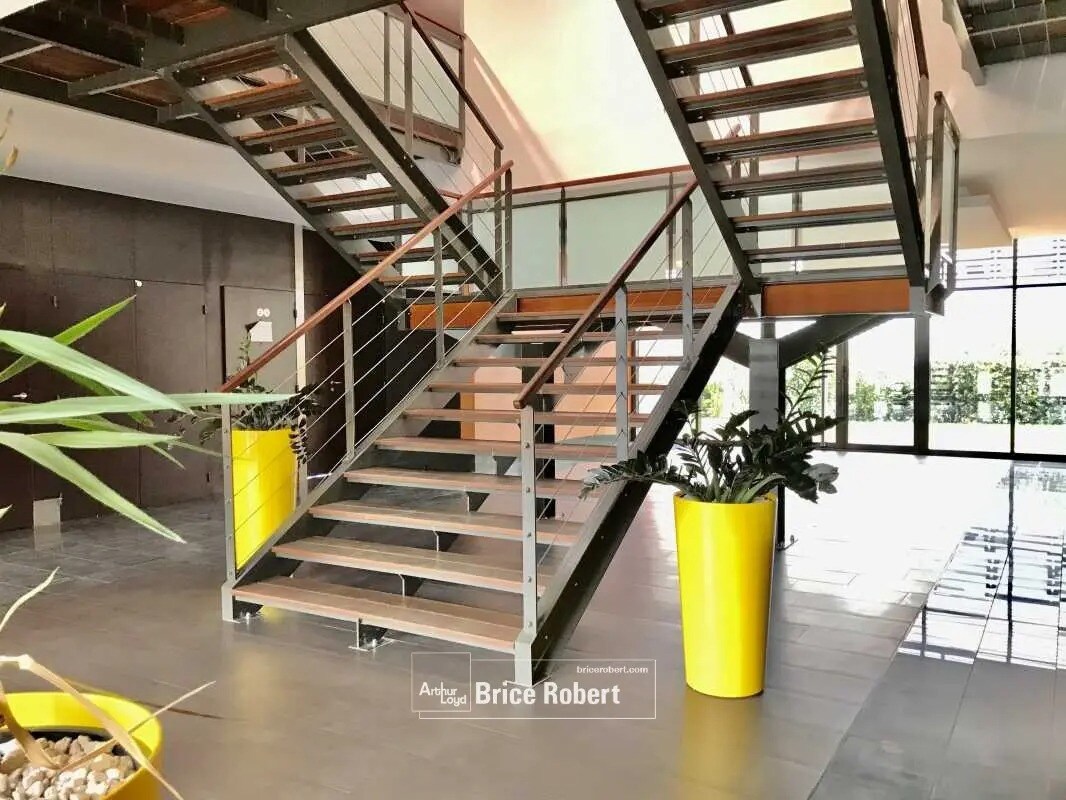 284 Allée Alexandre Borodine, Saint-Priest à louer Hall d’entrée– Image 1 sur 2