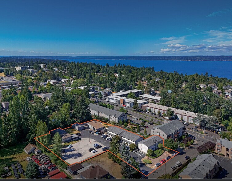 1031 SW 122nd St, Seattle, WA à vendre - Photo de l’immeuble – Image 1 sur 33